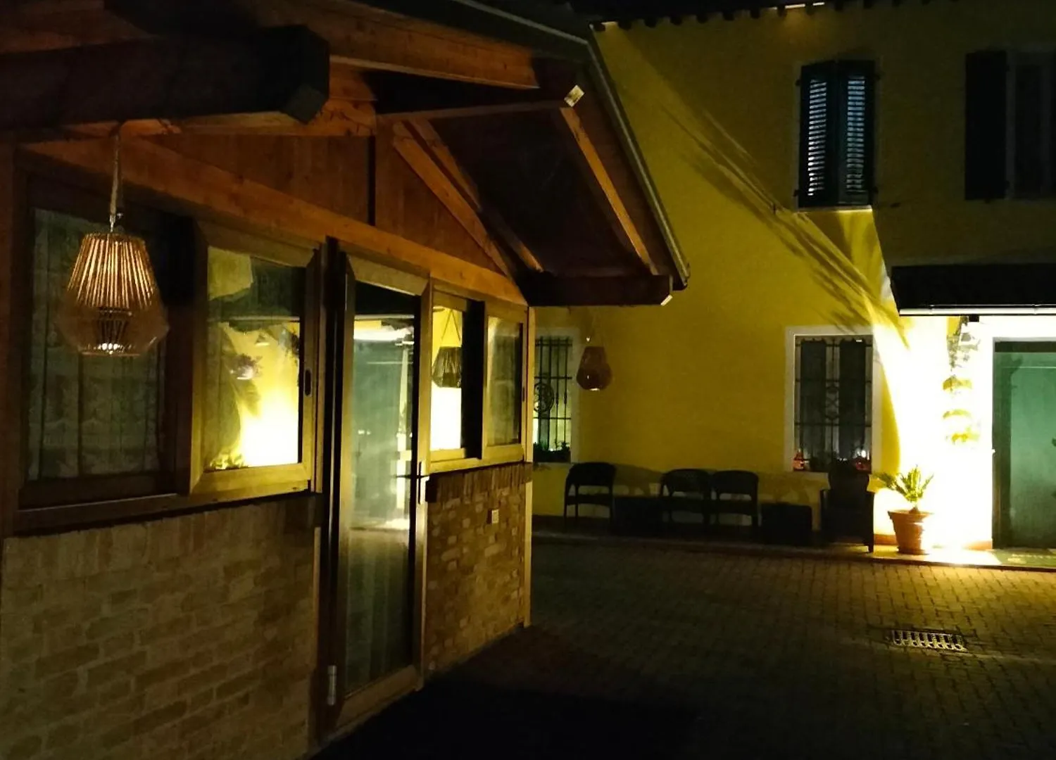 Night & Day Affittacamere Di Laura Patuelli Cotignola
